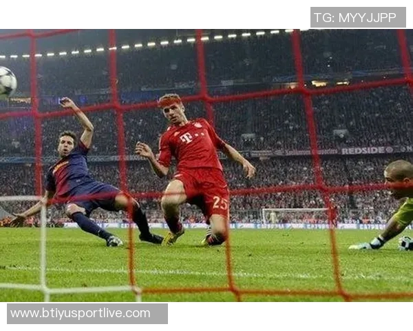 拉普拉塔大学生主席因拒绝列队遭禁足半年11名球员被停赛两场