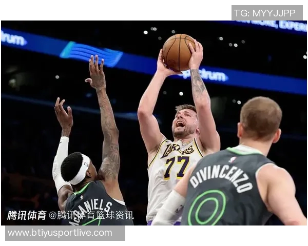 湖人传奇球员得分与三分表现榜单科比领衔老詹东契奇紧随其后 湖人传奇球员得分与三分表现榜单科比领衔老詹东契奇紧随其后